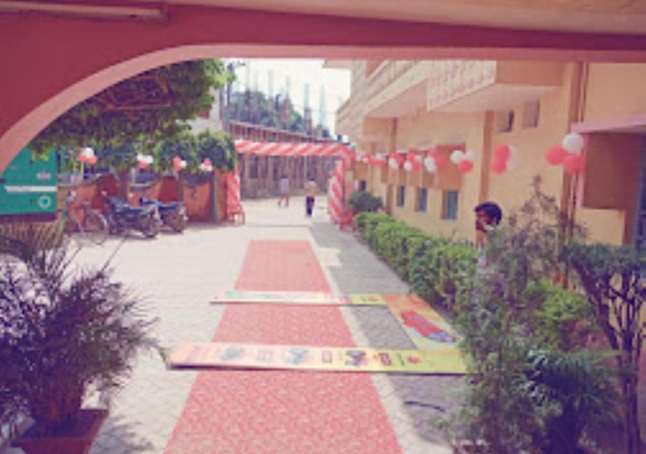 Vijieya Hotel Bihar Saharsa Eksteriør bilde